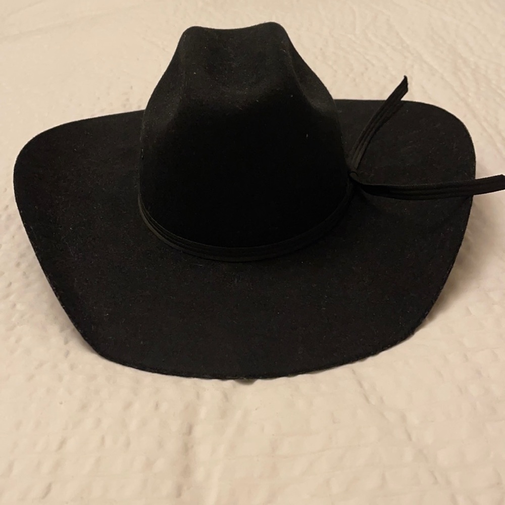 Black cowboy hat by Twister Hats by MF. 100% Wool. Youth Medium.